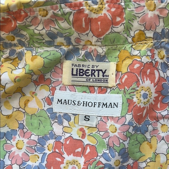 Maus & Hoffman Liberty of London Pattern Button Down | Small - Picture 3 of 5